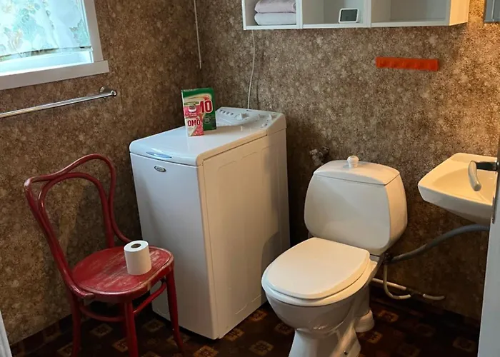 Midt Mellom Tromso Og Senja * Myre (Nordland)